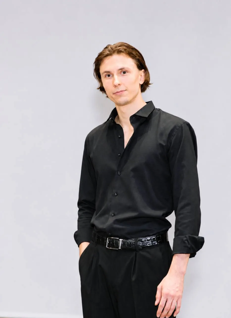 Дмитрий Думчиков — преподаватель Латиноамериканская программа в DIS Boutique